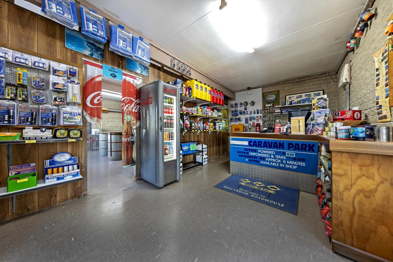 Nullarbor Roadhouse Hotel Bagian luar foto